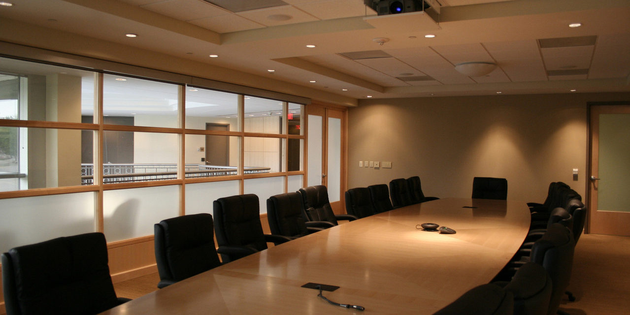 https://dlaignite.com/wp-content/uploads/2017/11/executive-boardroom-1546971-1279x852-1-1279x640.jpg