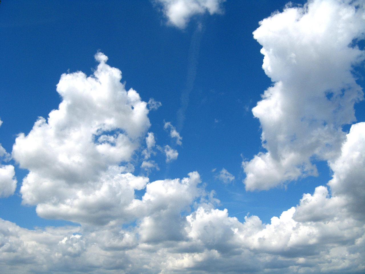 https://dlaignite.com/wp-content/uploads/2019/03/clouds-1369014-1280x960-1.jpg