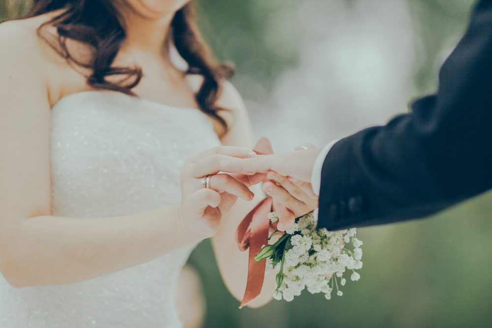 https://dlaignite.com/wp-content/uploads/2019/05/jeremy-wong-weddings-602196-unsplash-e1559030309468.jpg