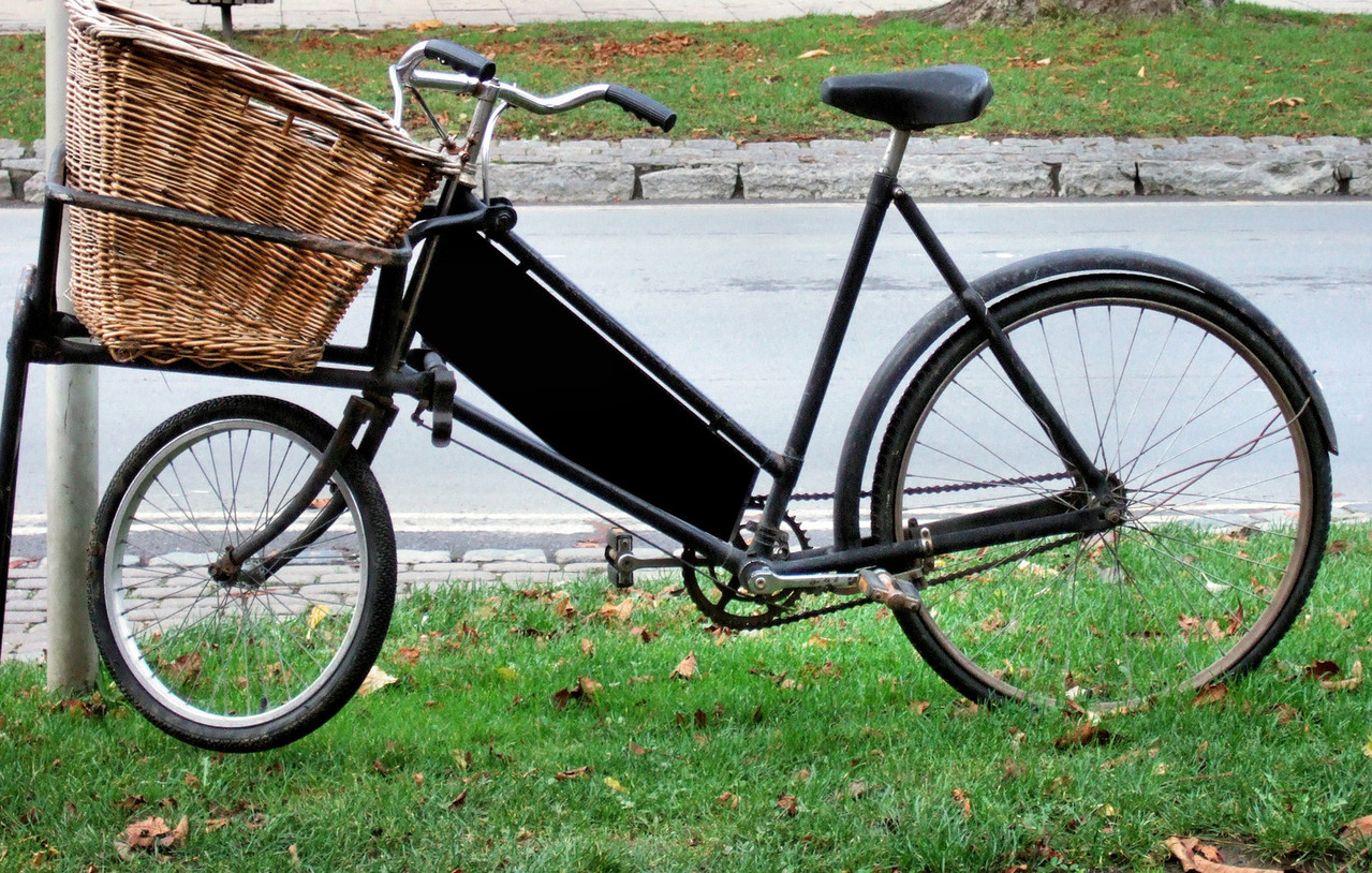 https://dlaignite.com/wp-content/uploads/2019/11/old-fashioned-bike-1239311-1279x813-1.jpg