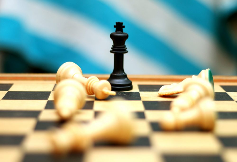 https://dlaignite.com/wp-content/uploads/2019/12/war-chess-59197-scaled-e1575883307953.jpg